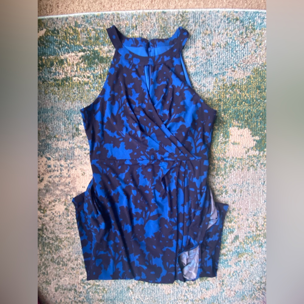 Adrianna Papell blue monochromatic floral gathered front maxi dress, size 10